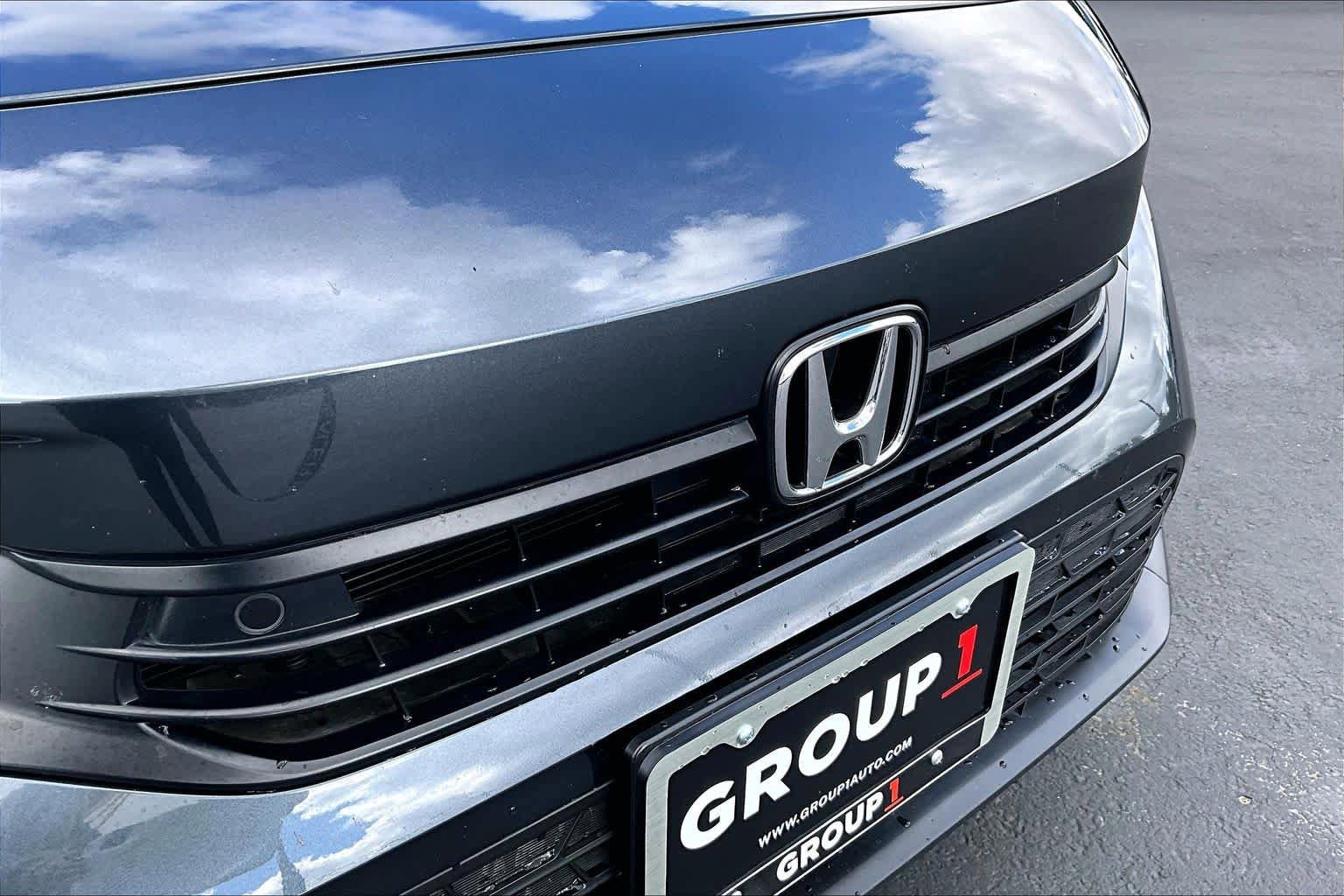 Used 2023 Honda Civic Touring image 29
