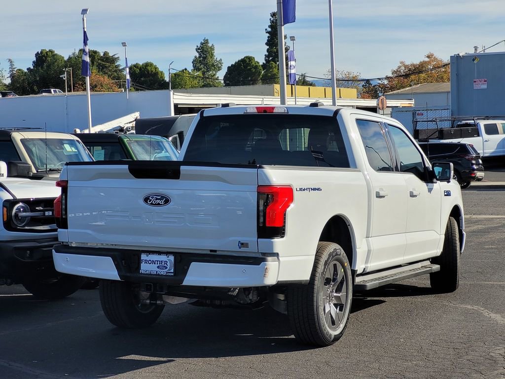 New 2025 Ford F150 Lightning Flash AWD/4WD image 36