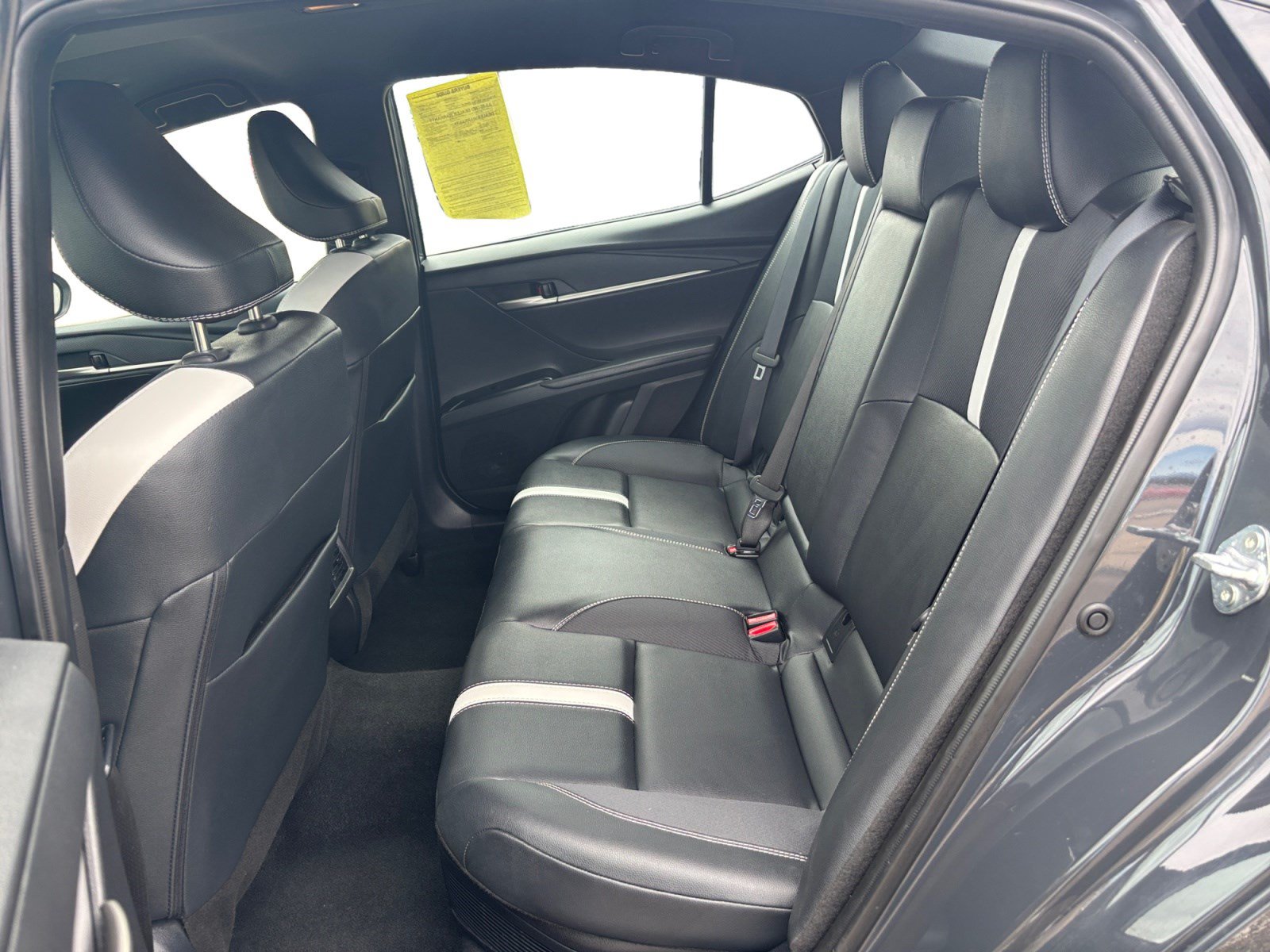 Used 2025 Toyota Camry SE FWD image 13