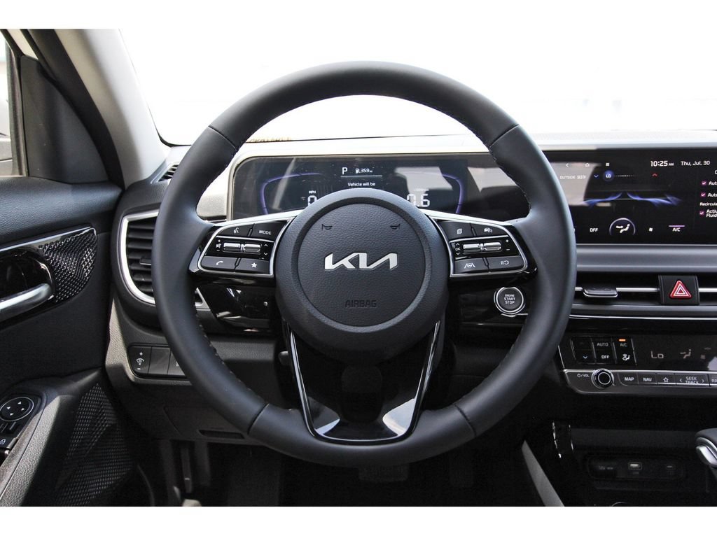 New 2026 Kia Seltos S FWD image 13
