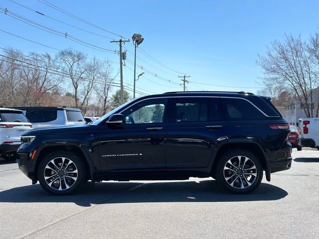 Used 2023 Jeep Grand Cherokee Overland w/ Luxury Tech Group IV image 2