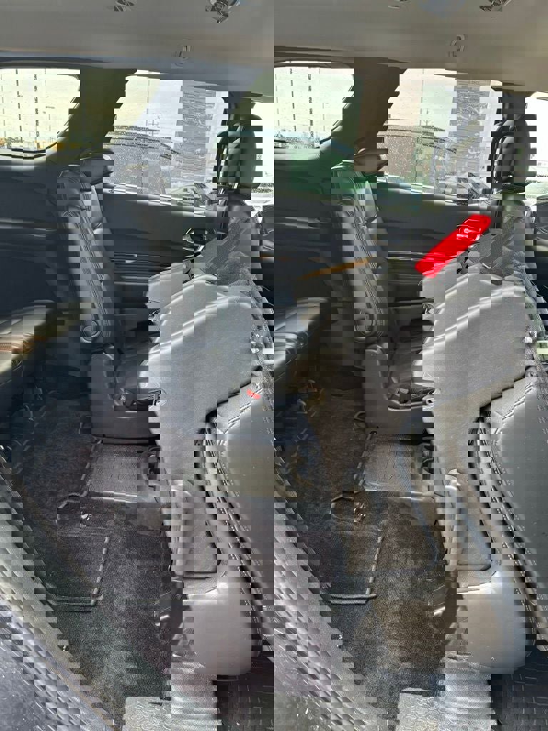 Used 2016 Dodge Durango Limited w/ Nav & Power Liftgate Group image 31