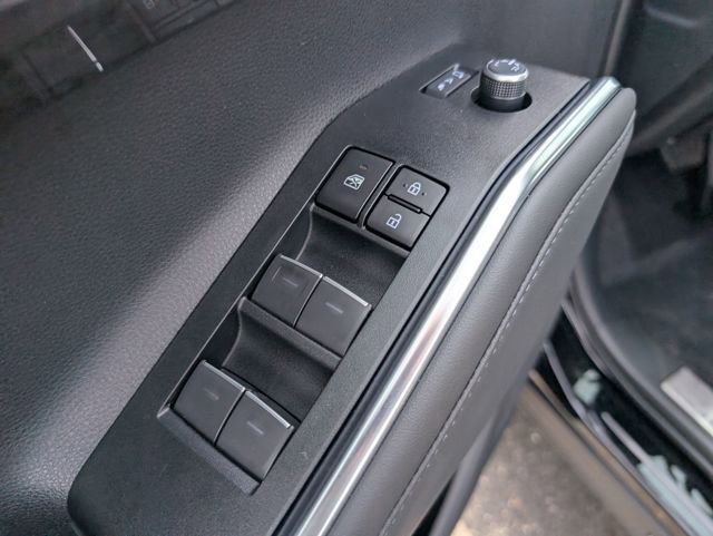 New 2026 Toyota Highlander Platinum image 15