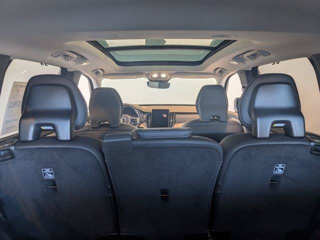 New 2026 Volvo XC90 B6 Ultra w/ Protection Package AWD/4WD image 30