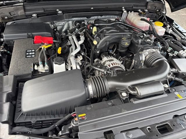 Used 2025 Jeep Wrangler Sport S image 28