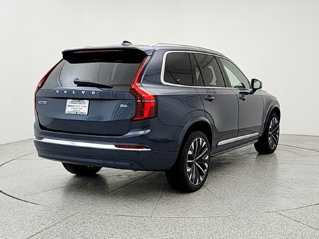 New 2026 Volvo XC90 B6 Plus w/ Protection Package AWD/4WD image 5