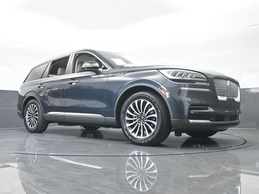 Used 2022 Lincoln Aviator Reserve w/ Elements Package Plus image 73