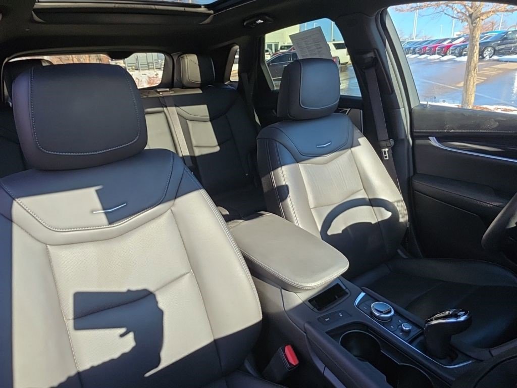 Certified 2023 Cadillac XT5 Premium Luxury w/ Technology Package image 23