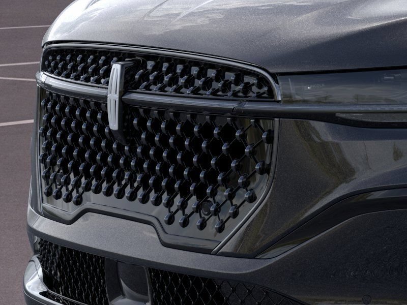 New 2026 Lincoln Nautilus Reserve w/ Jet Appearance Package AWD/4WD image 17