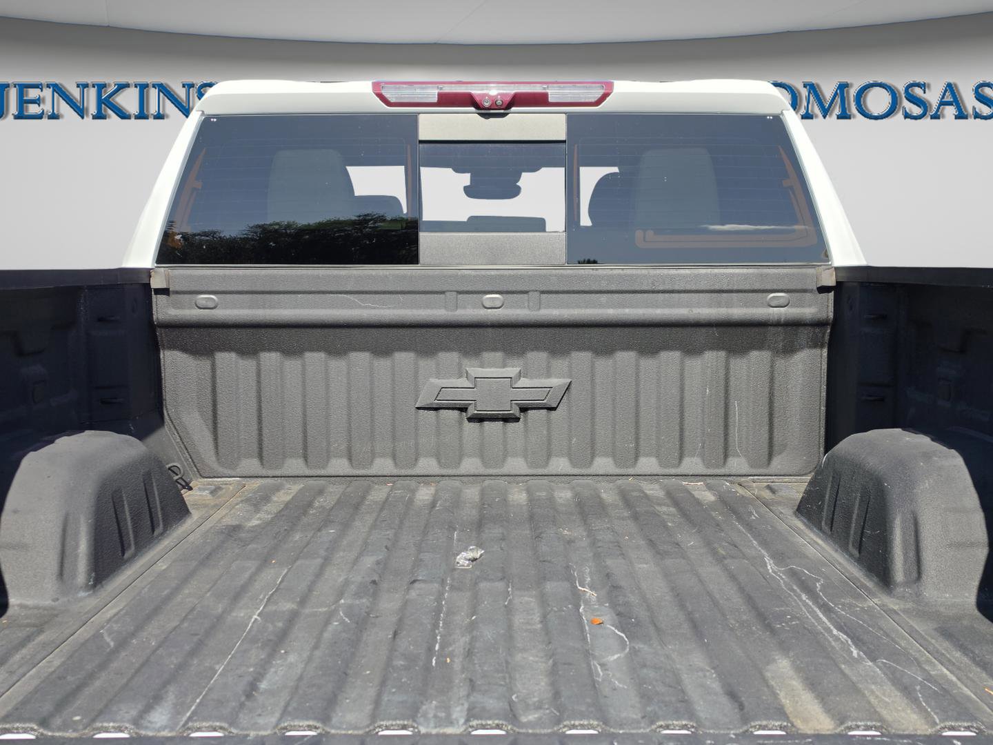 Used 2022 Chevrolet Silverado 1500 LTZ AWD/4WD image 13