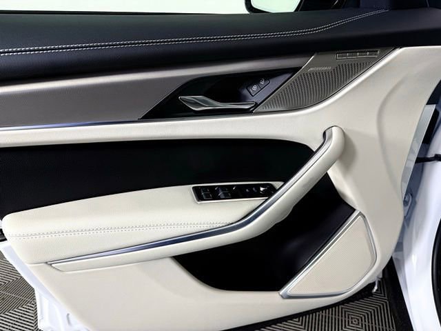New 2026 Jaguar F-PACE R-Dynamic S image 10
