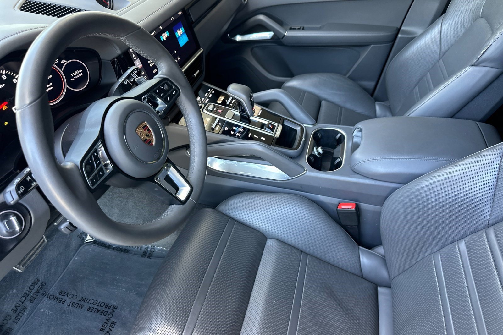 Used 2019 Porsche Cayenne Turbo AWD/4WD image 4