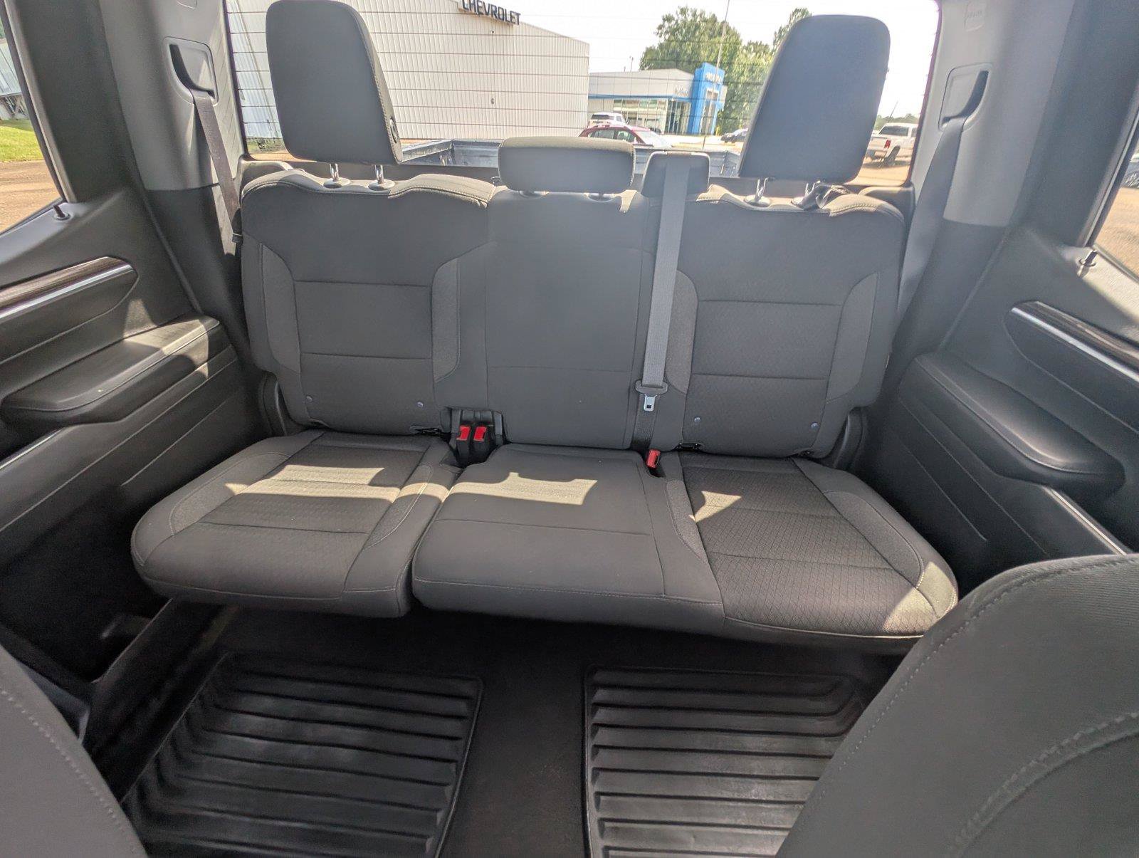 Used 2022 Chevrolet Silverado 1500 LT RWD image 36