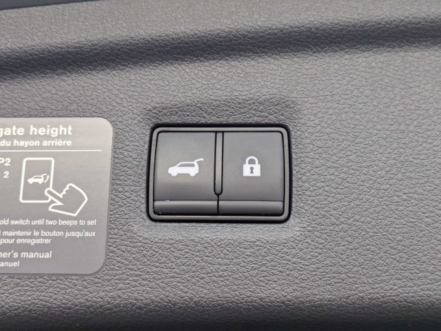 Used 2025 INFINITI QX50 Sport AWD/4WD image 13