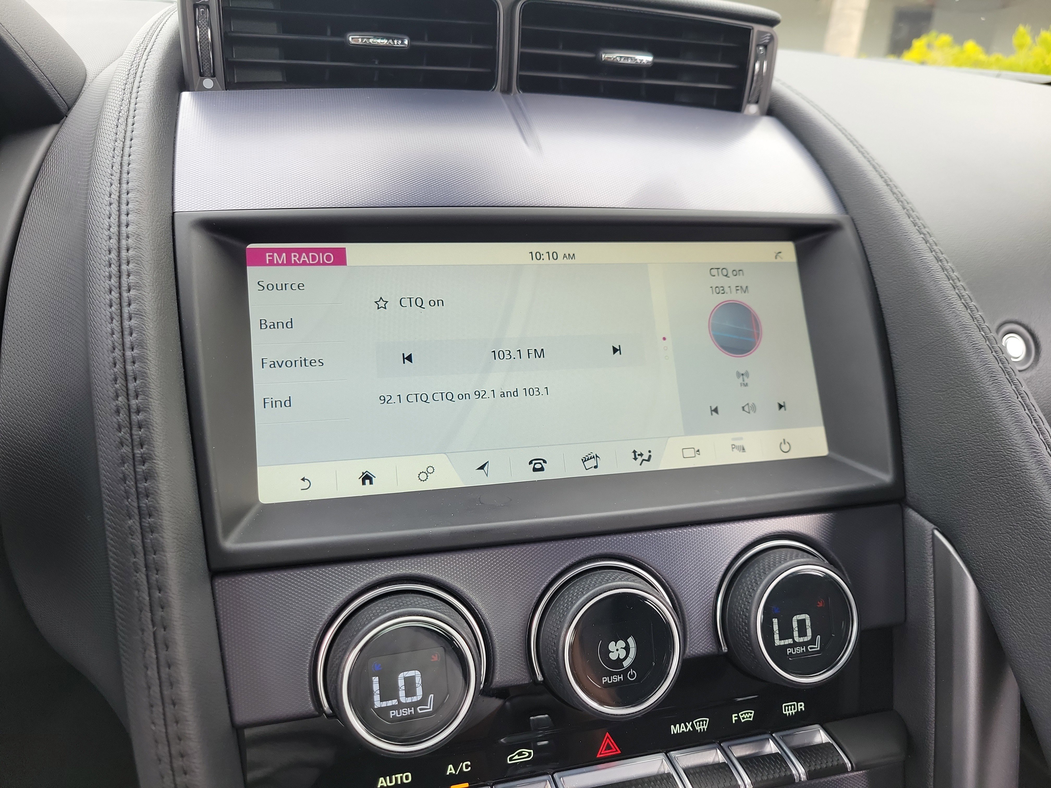 Used 2020 Jaguar F-TYPE Coupe image 21