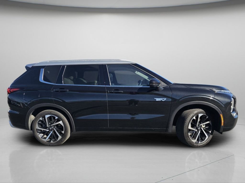 Used 2024 Mitsubishi Outlander SEL image 27