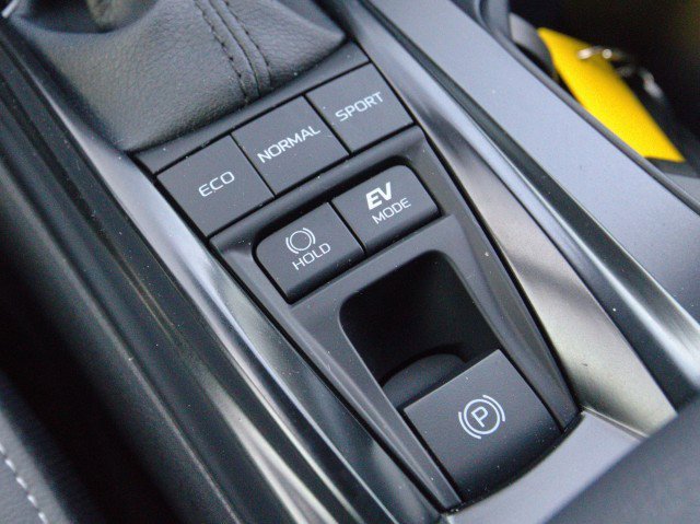 Used 2026 Toyota Camry SE image 24