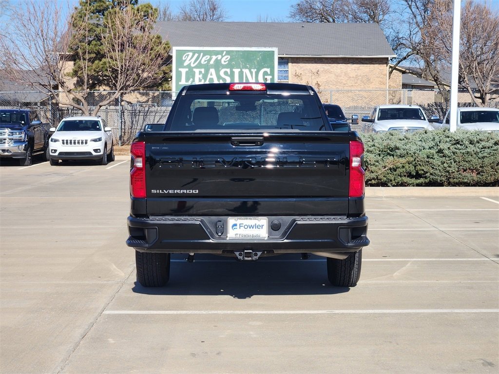 Used 2025 Chevrolet Silverado 1500 W/T w/ WT Value Package image 6
