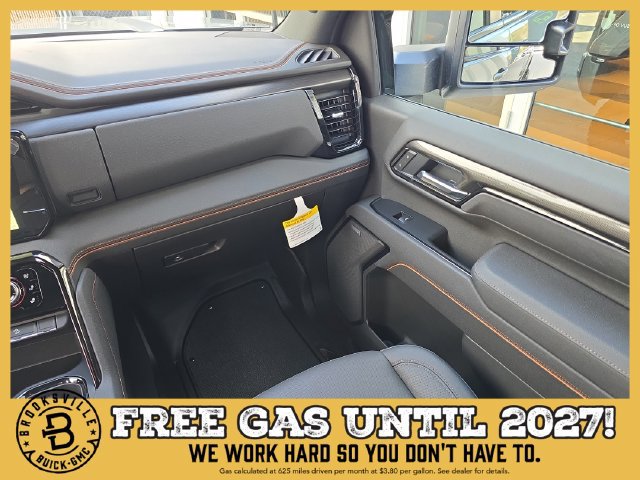 New 2026 GMC Sierra 2500 AT4 w/ Technology Package AWD/4WD image 14