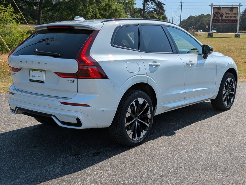 New 2026 Volvo XC60 B5 Plus w/ Protection Package Premier AWD/4WD image 6