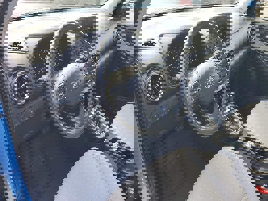 Used 2022 Hyundai Kona SEL w/ Convenience Package image 22