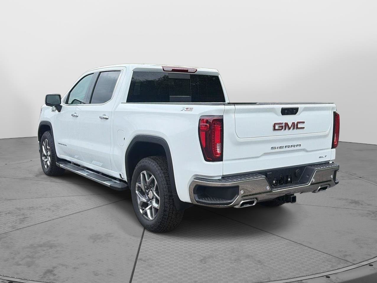New 2026 GMC Sierra 1500 SLT w/ SLT Premium Plus Package AWD/4WD image 5