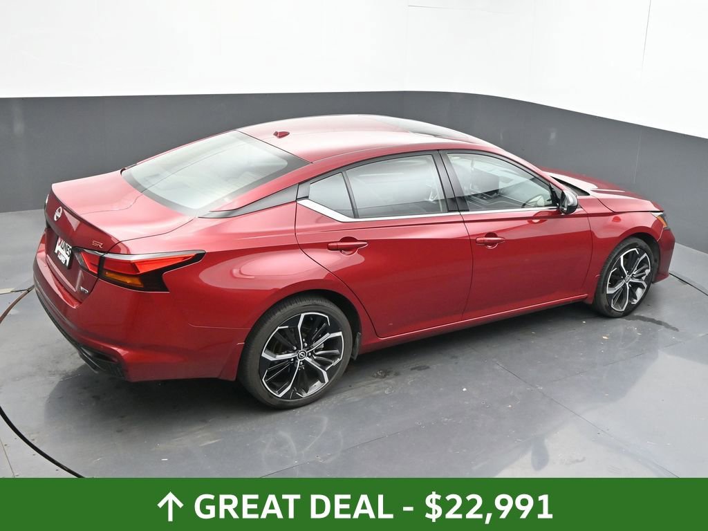 Used 2024 Nissan Altima 2.5 SR w/ SR Premium Package image 47