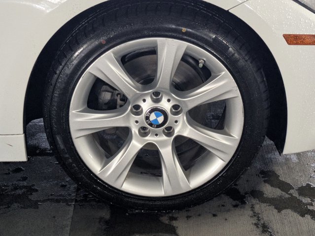 Used 2015 BMW 320i Sedan image 24