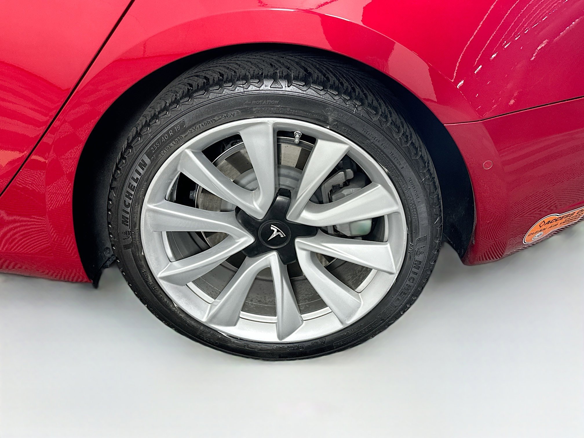 Used 2020 Tesla Model 3 Long Range image 11