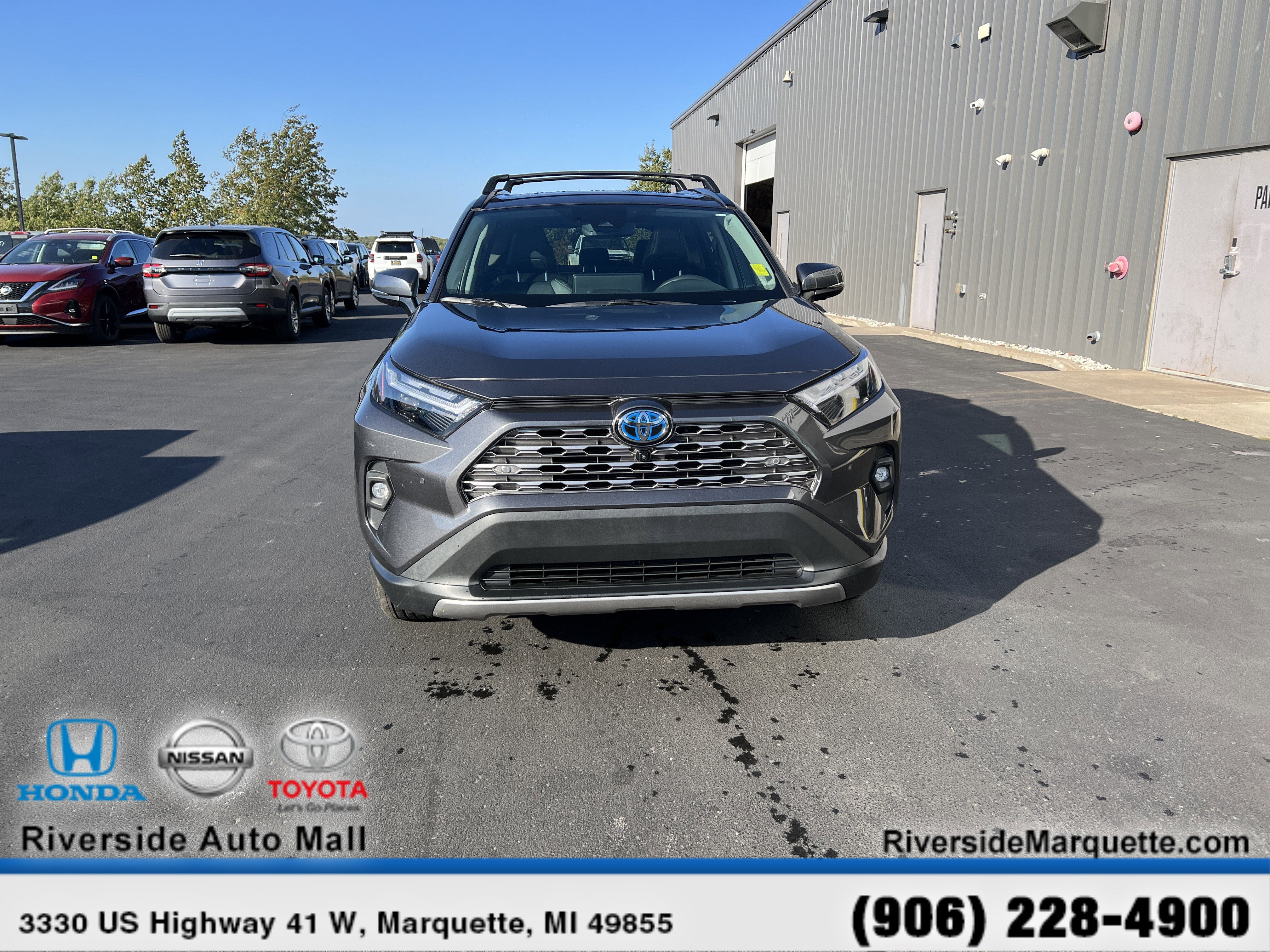 Used 2023 Toyota RAV4 Limited image 2