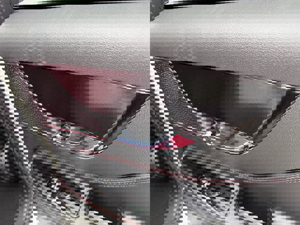 New 2026 Lincoln Corsair Grand Touring image 21