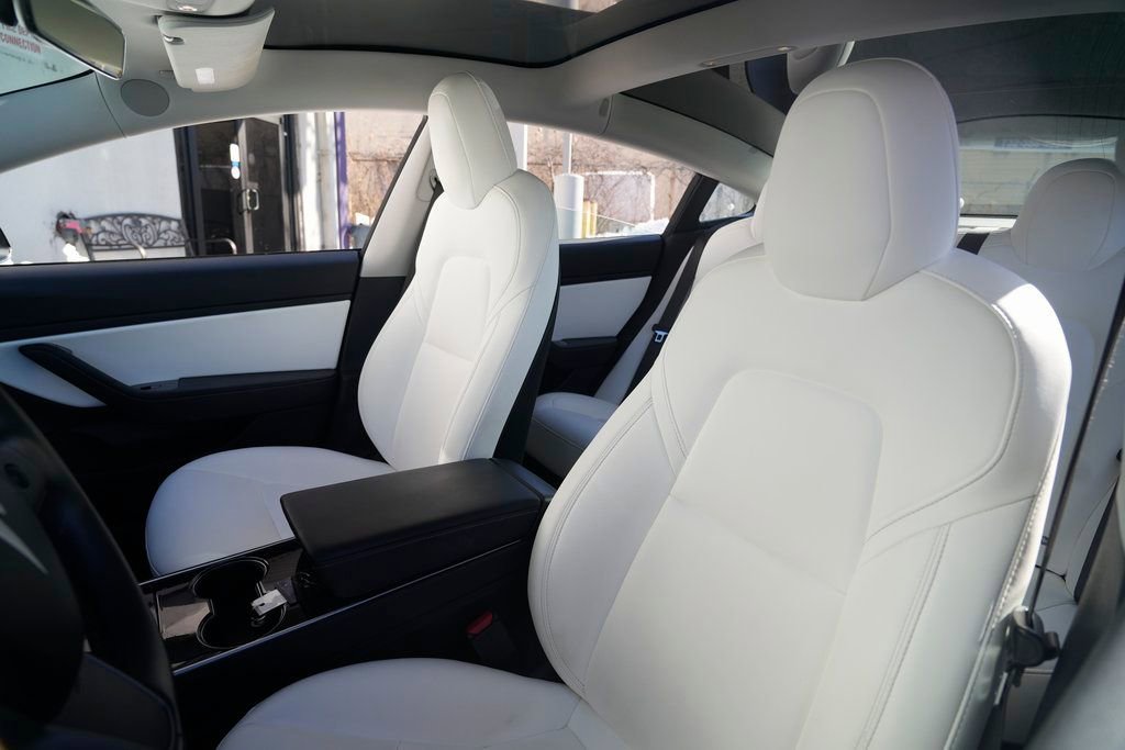 Used 2018 Tesla Model 3 Performance image 21