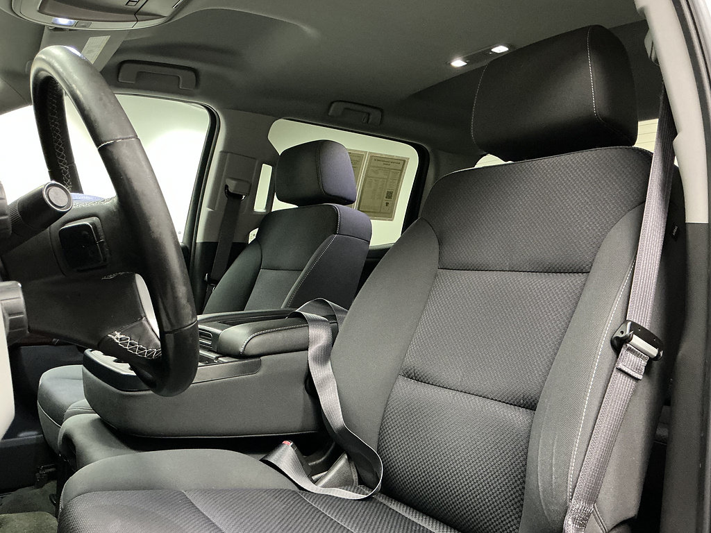 Used 2016 GMC Sierra 1500 SLE w/ SLE Value Package AWD/4WD image 9