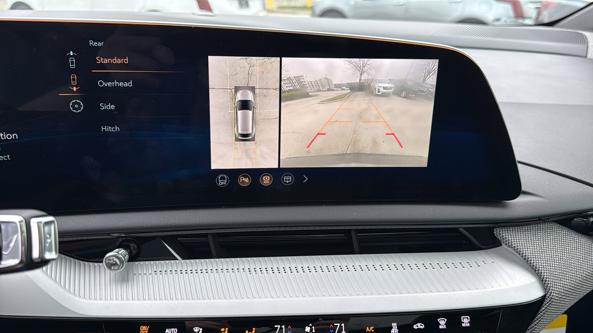 New 2026 Cadillac Optiq Luxury 1 w/ LPO, Floor Liner Package AWD/4WD image 19