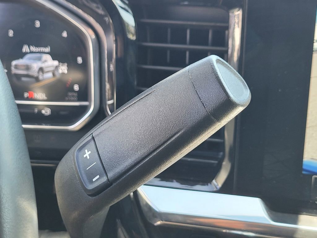 Used 2025 GMC Sierra 1500 SLT AWD/4WD image 25