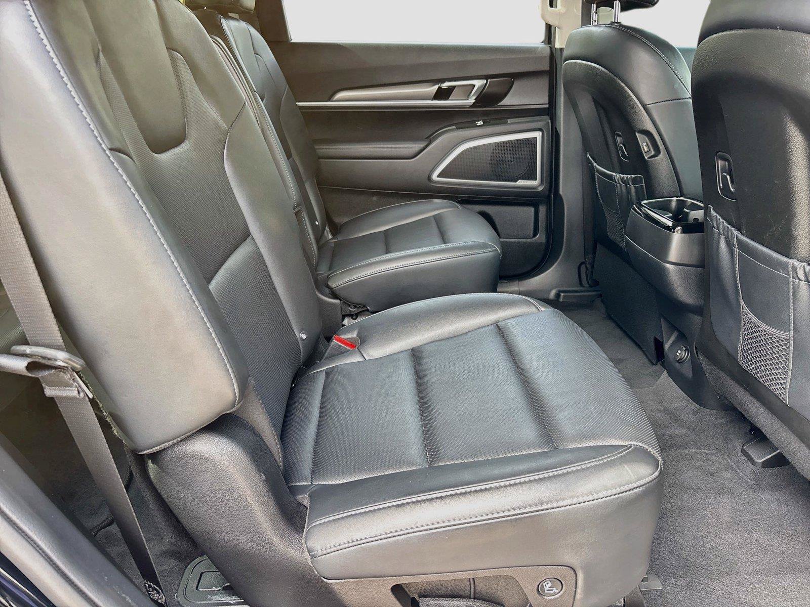 Used 2020 Kia Telluride S FWD image 25