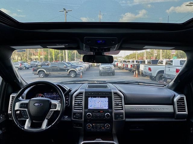 Used 2017 Ford F350 Platinum w/ Platinum Ultimate Package AWD/4WD image 17