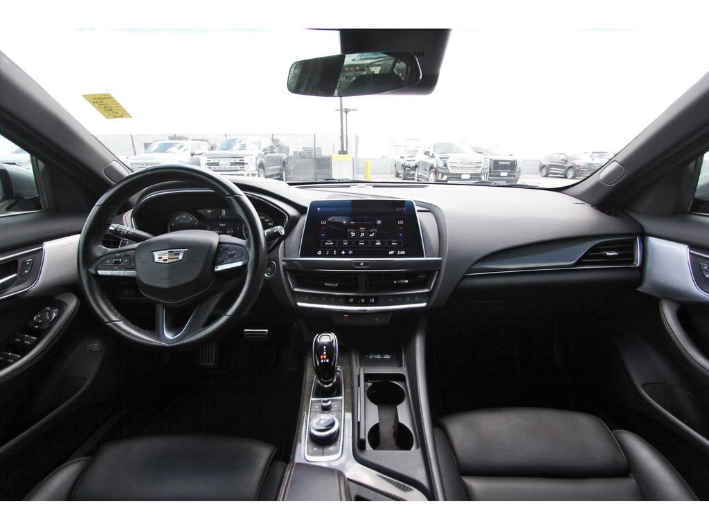 Certified 2022 Cadillac CT5 V image 9