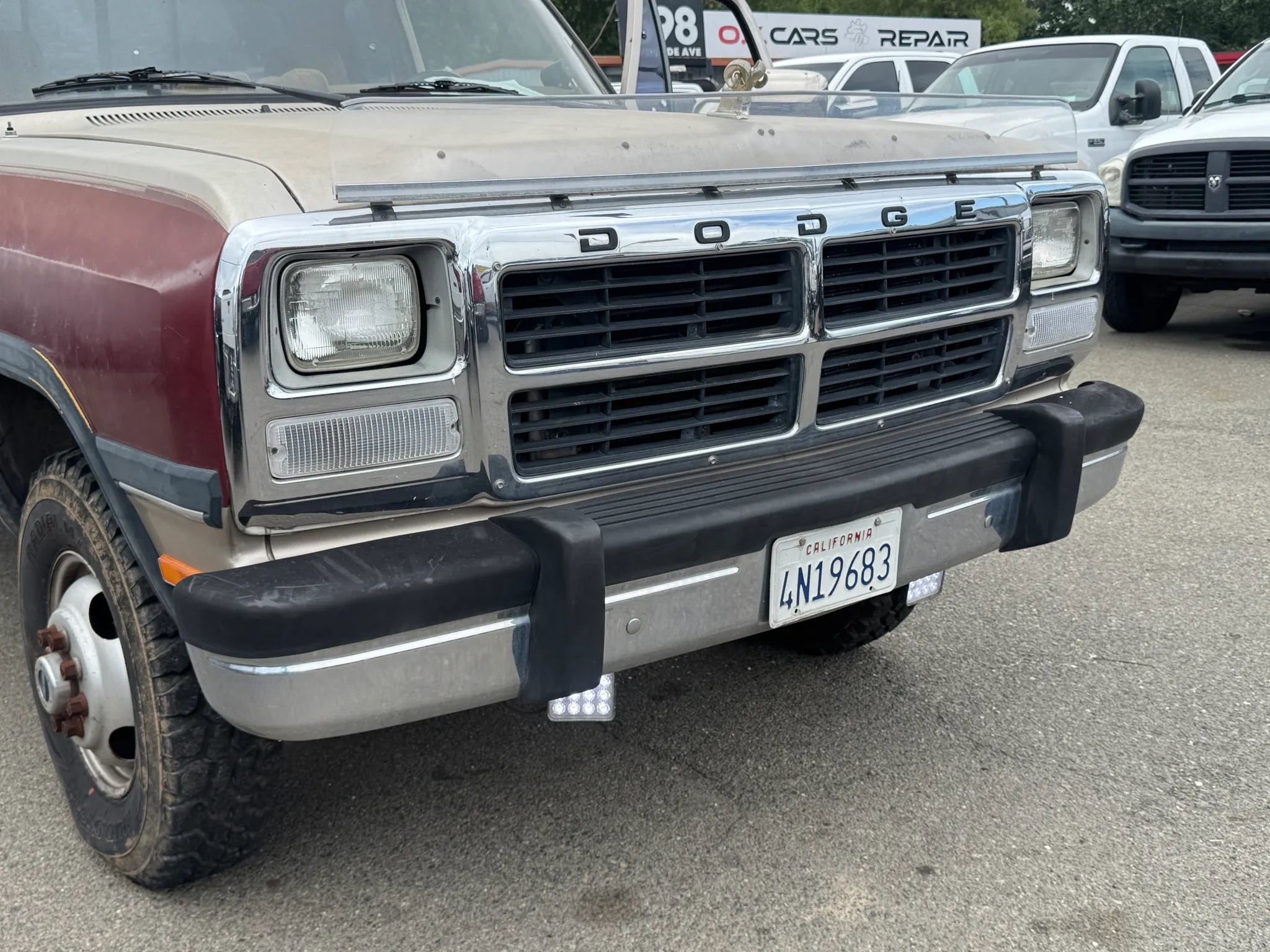Used 1992 Dodge D/W Truck 350 AWD/4WD image 23