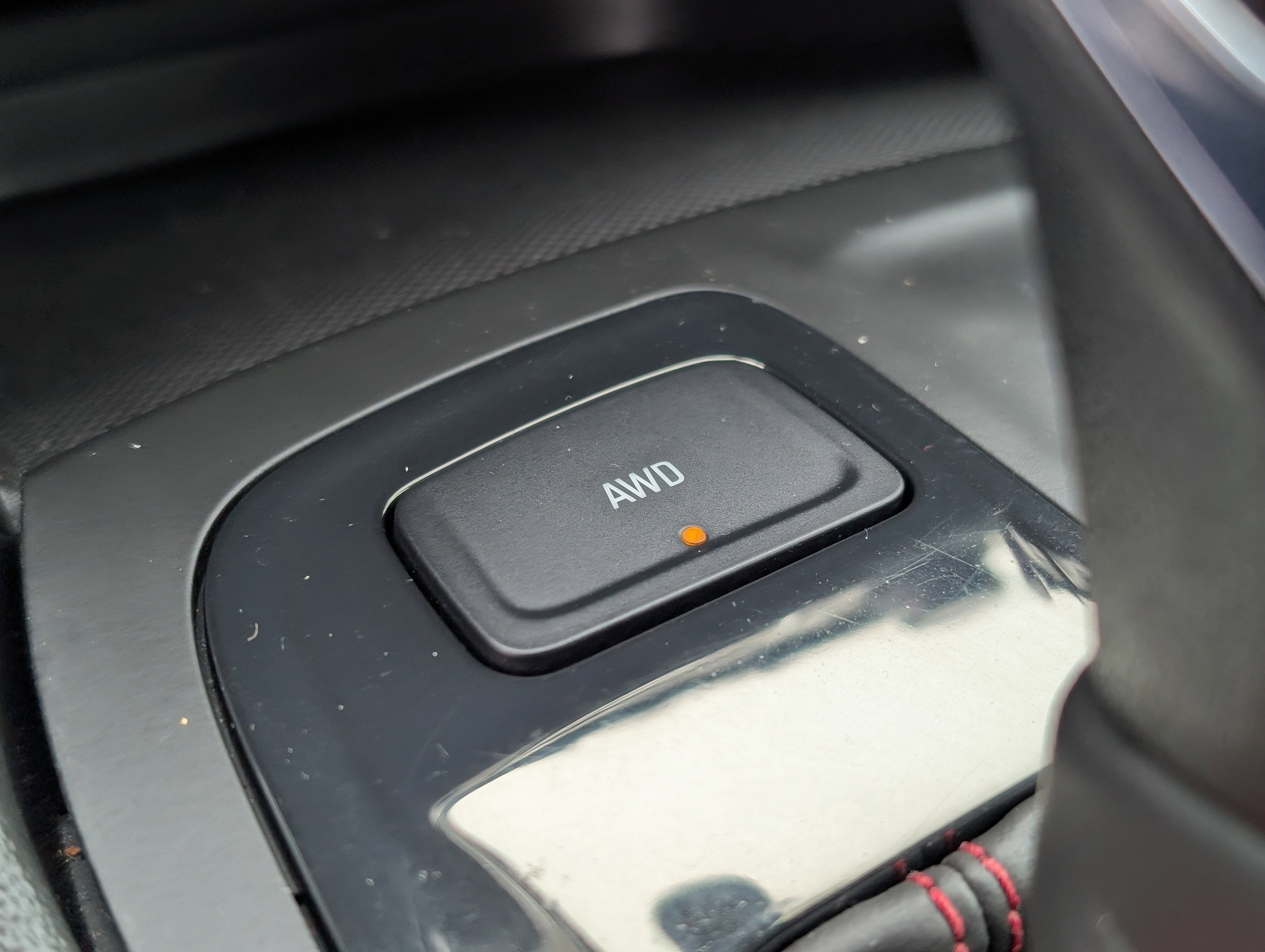 Used 2023 Chevrolet Equinox RS image 6