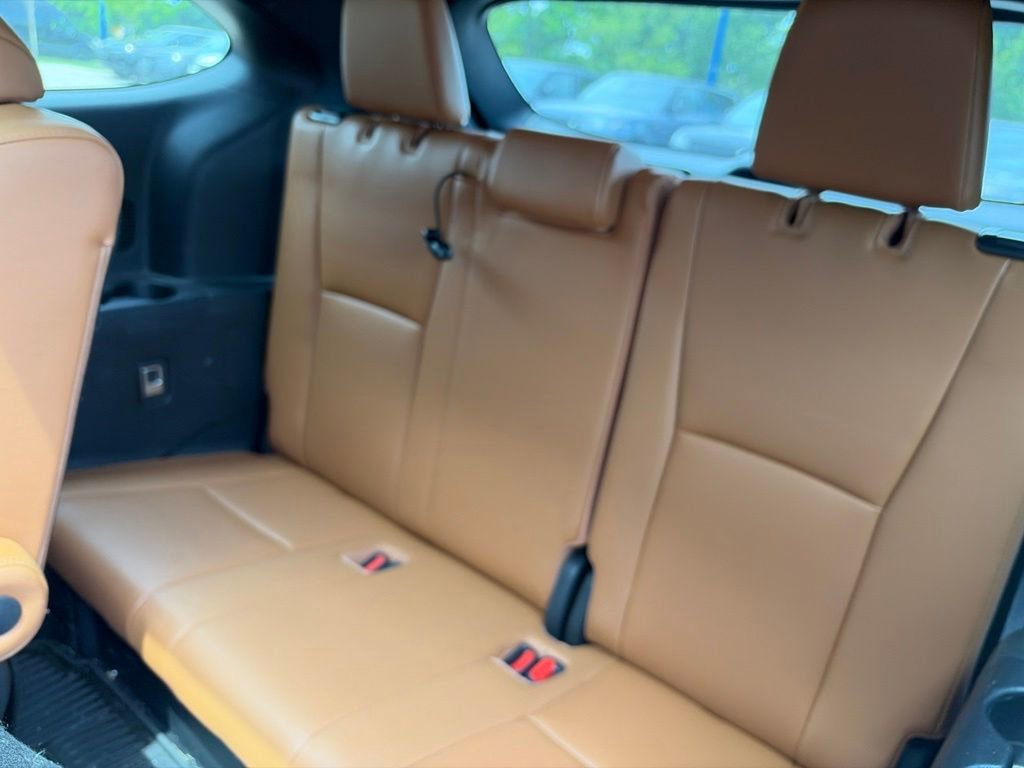 Used 2020 Toyota Highlander Platinum AWD/4WD image 21