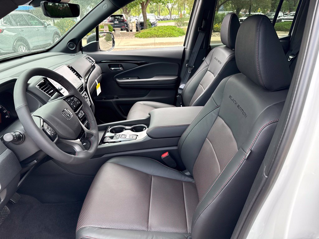 New 2026 Honda Ridgeline Black Edition image 12