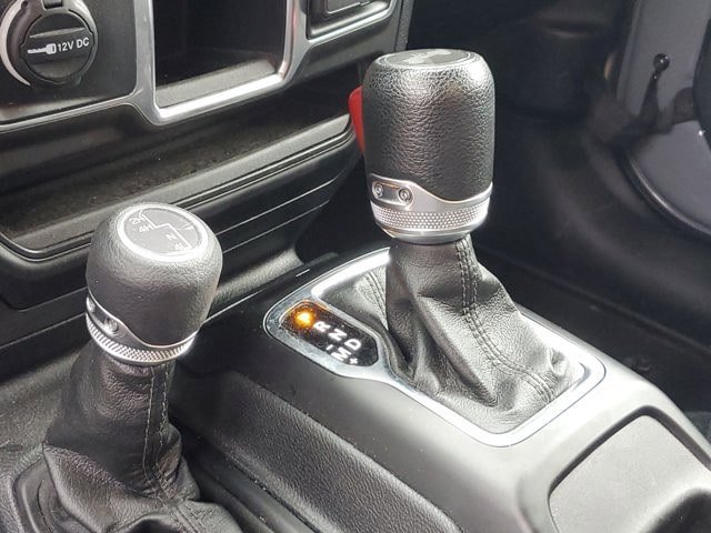 Certified 2023 Jeep Wrangler Sport AWD/4WD image 19