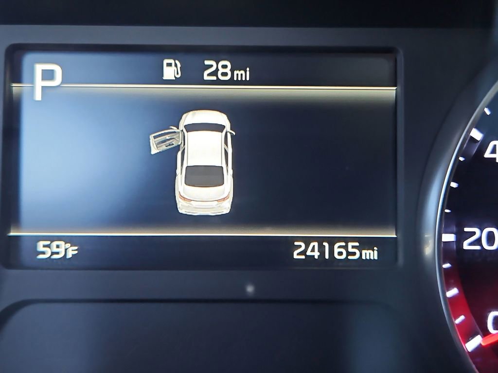 Used 2024 Kia Forte LXS image 13