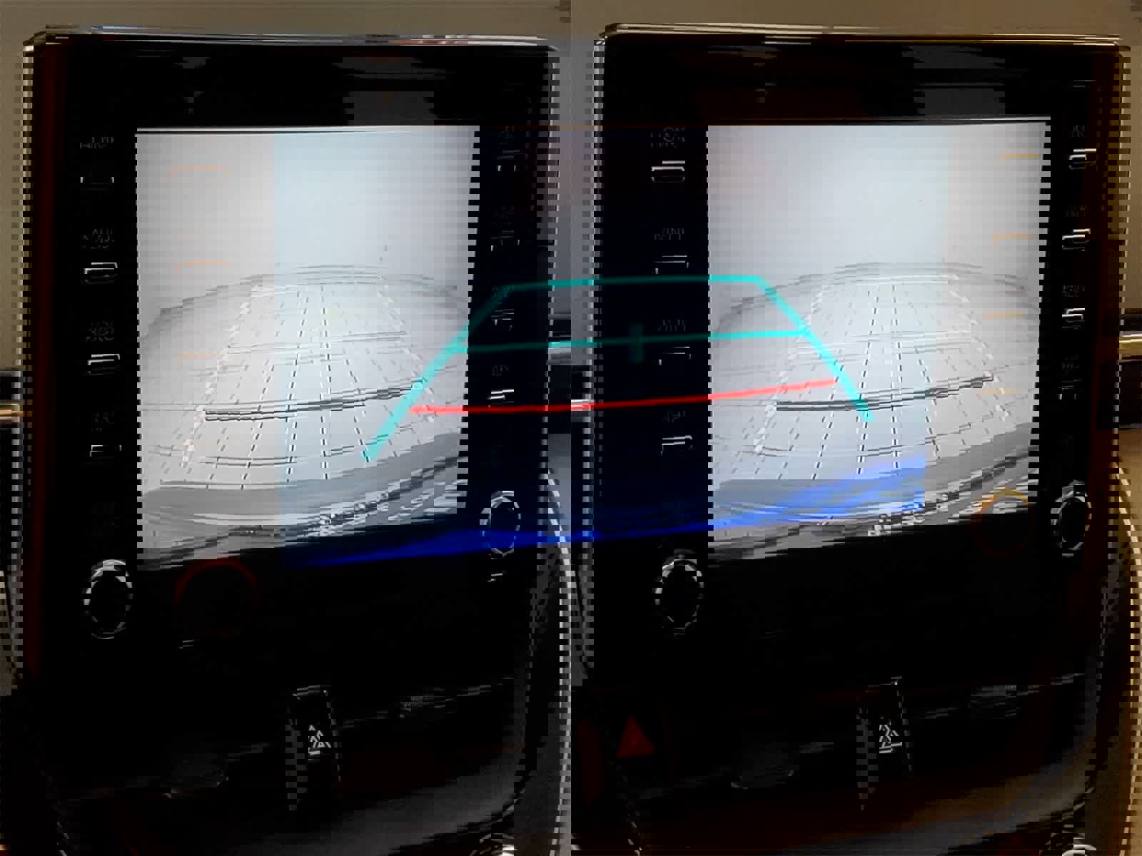 Used 2020 Toyota Corolla LE image 3