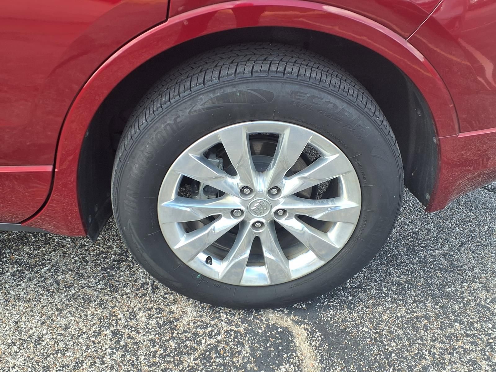 Used 2018 Buick Envision Essence image 25