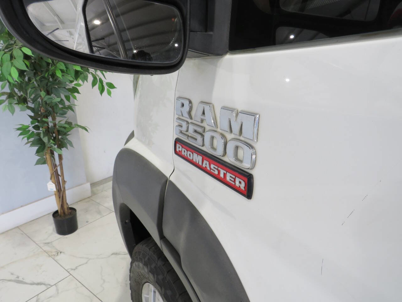 Used 2014 RAM ProMaster 2500 w/ Interior Convenience Group FWD image 21