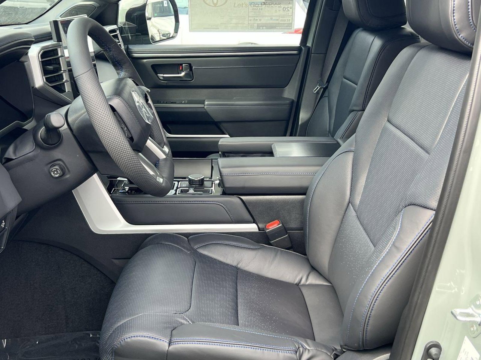 New 2025 Toyota Tundra Platinum image 7