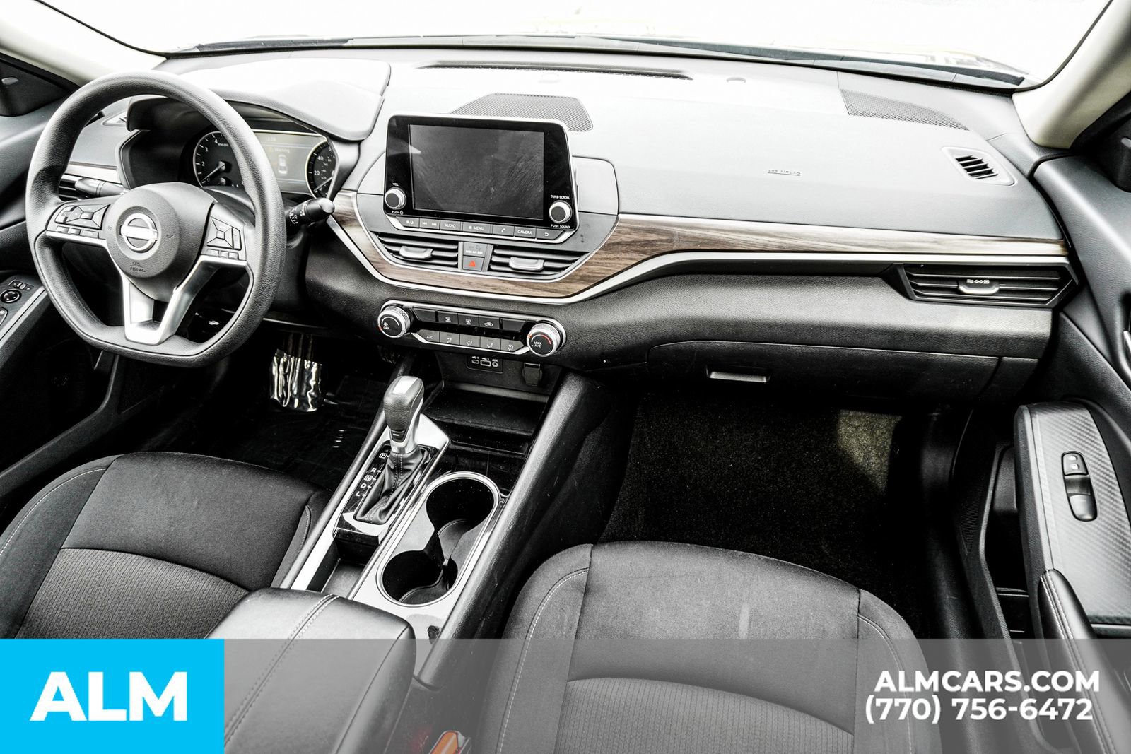 Used 2024 Nissan Altima 2.5 SV image 25