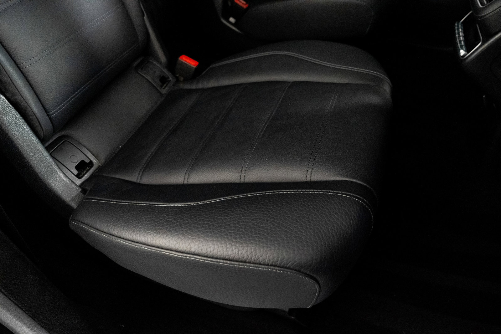 Used 2023 Mercedes-Benz GLS 580 4MATIC image 34